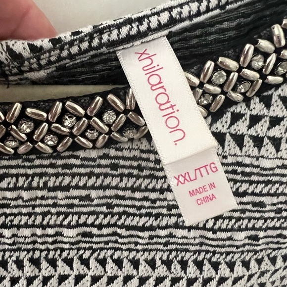 Xhileration Dress - Picture 9 of 10